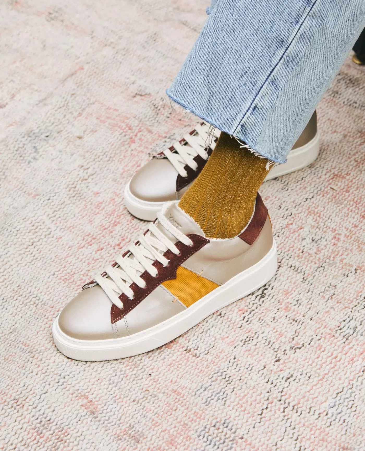 Sale KOST Paris SWANKY F FB  Sneakers cuir et daim multicolors Beige+taupe+peche
